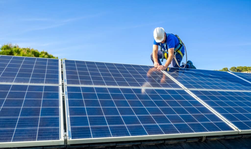 Comment installer un panneau solaire et photovoltaïque ?